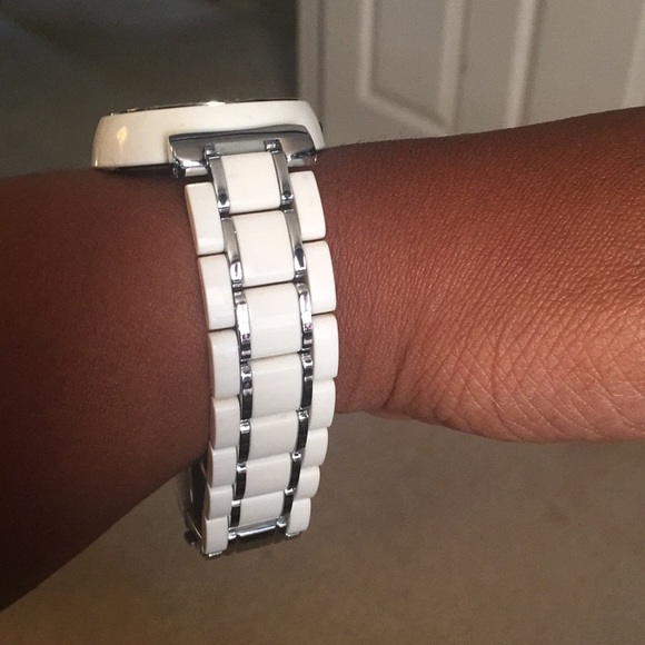 Watch - Picture 7 of 7